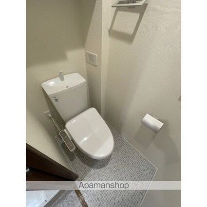 Ｓｐｅｃｔａｓ５５[2LDK/51.9m2]のトイレ