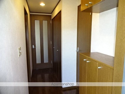 ベルクレスト[2LDK/49.5m2]の玄関