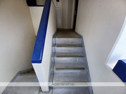 ハイツウイング金子[2DK/43m2]の共用部1