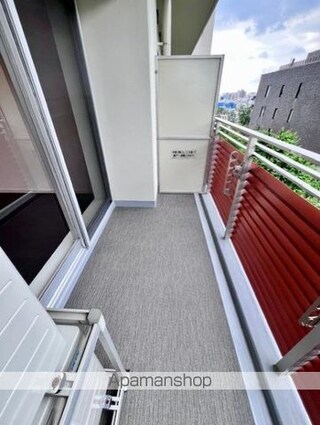 Ｂｒｉｌｌｉａ　ｉｓｔ　三軒茶屋　アイビーテラス[1R/45.27m2]のバルコニー