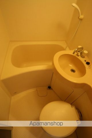 シャトー栄根IIの内装写真