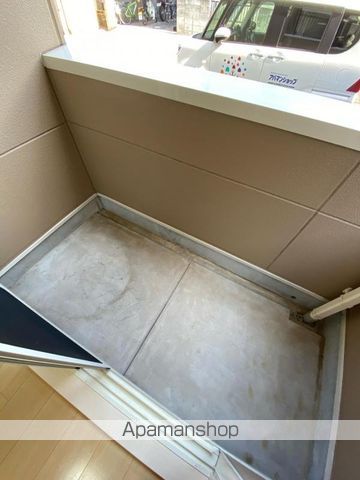 キャトルレーヴ　[1R/32.53m2]のバルコニー