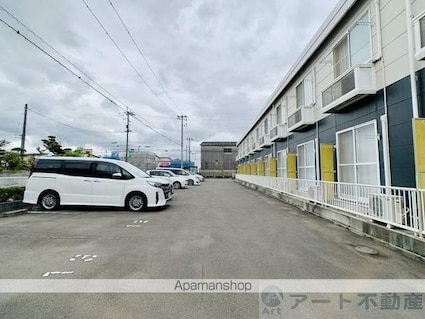 レオパレスブランはじめ[1K/22.7m2]の駐車場2