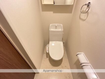 （仮称）向中野道明アパート工事[2LDK/50.04m2]のトイレ