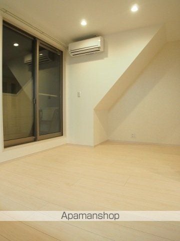 GRANDTIC FELIXの内装写真