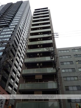 ライブコート泉[1K/24.37m2]の外観1