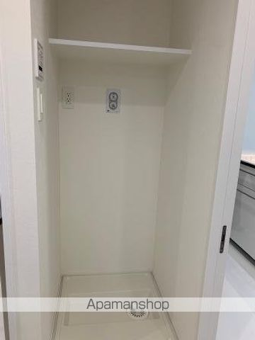 ゼルコヴァの内装写真