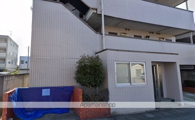 プレステージ太田の玄関写真