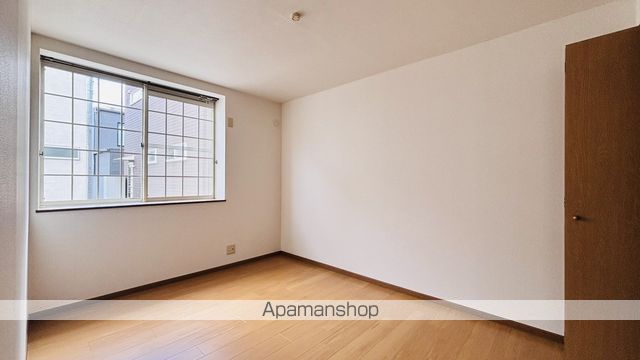 グランドゥールタクミAの内装写真