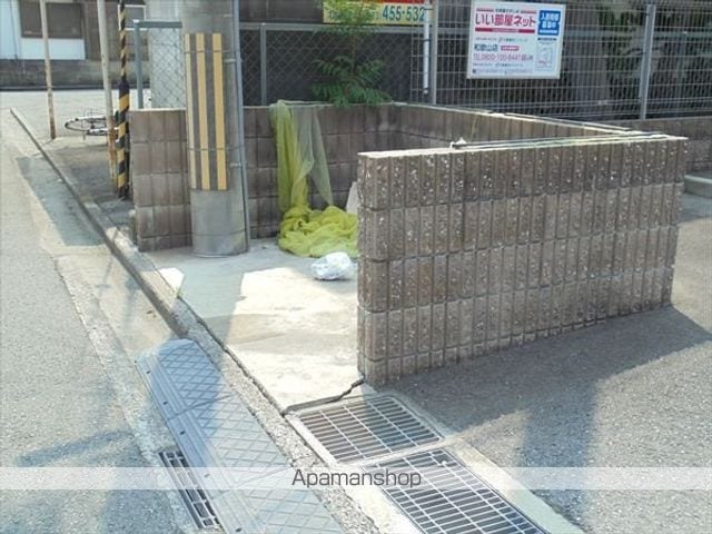 リヴェール栄谷[2LDK/53.09m2]の共用部1