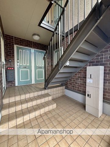 リビングタウン神原 B棟の玄関写真