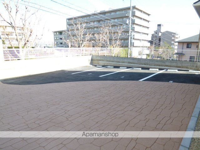 ウエステリアコート D棟の外観写真