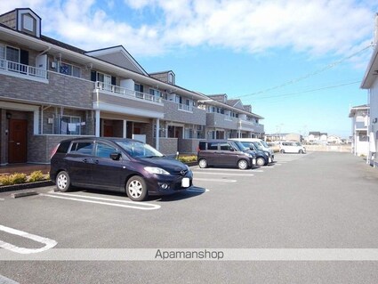 プリマベーラ　Ａ[1LDK/46.09m2]の駐車場1