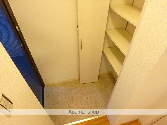 カーサヴィータ門真市栄町の内装写真