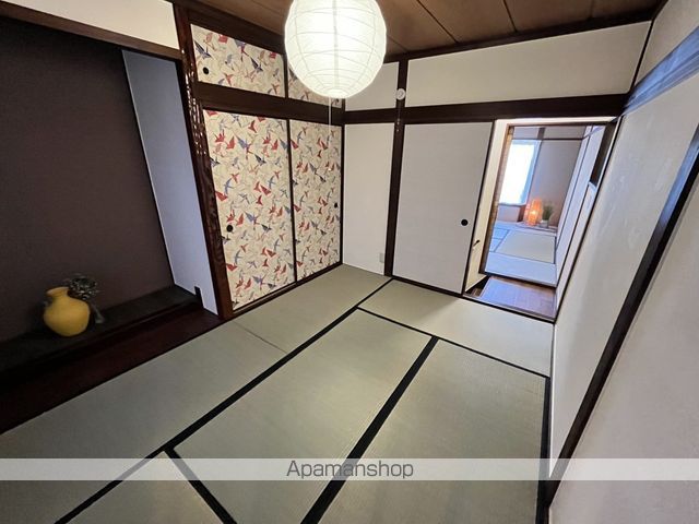 枚方市 2階建 築49年の内装写真
