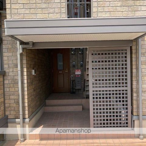 ウィルモア春日の玄関写真