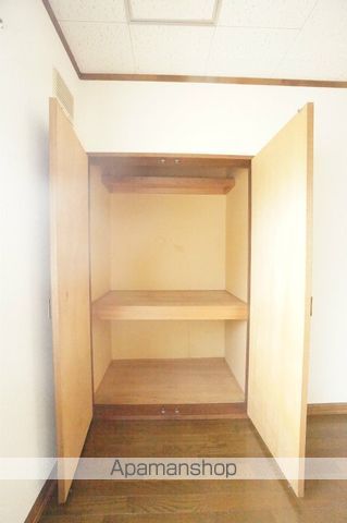 プラタナス曙B棟の内装写真