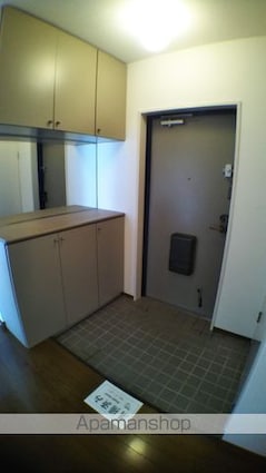 Ｖｉｖｅｌｌｅ彦根城町[3LDK/96m2]の玄関
