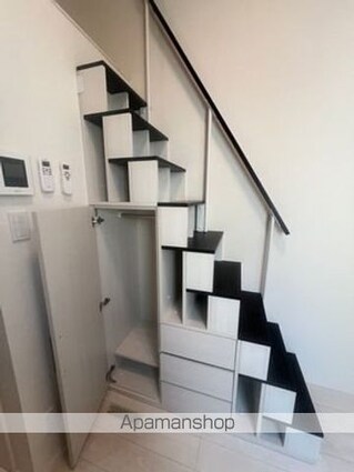 カーサ　エスト　小岩[1R/12.12m2]の収納