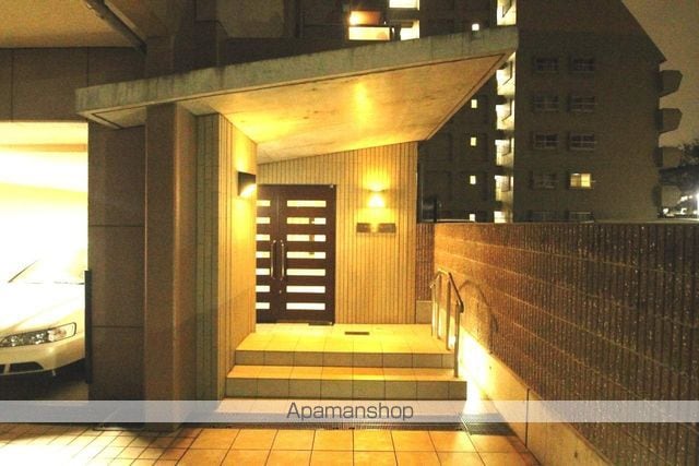 S-FORT江坂LIBERTSの外観写真