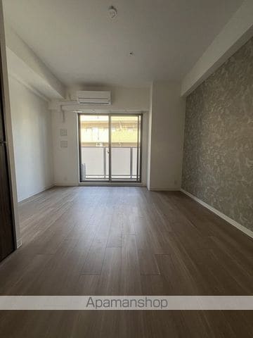 COMFORIALIVSHINUMEDAの内装写真