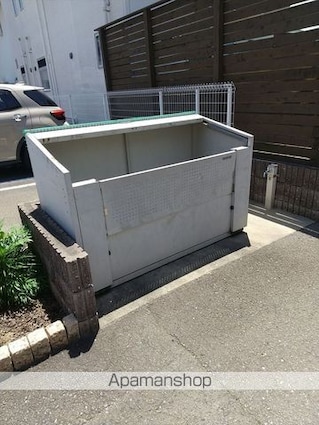 和歌山県和歌山市和歌浦東１丁目[1LDK/45.07m2]の共用部1