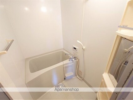 東京都昭島市田中町２丁目[2LDK/53.76m2]のバス