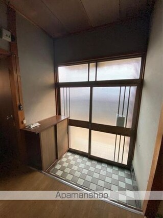 香川県高松市仏生山町乙[2DK/38.84m2]の玄関