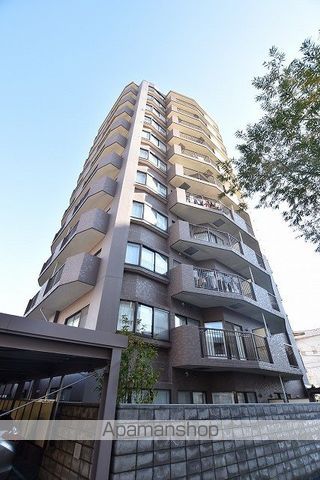ライオンズマンション裏参道第2の外観写真
