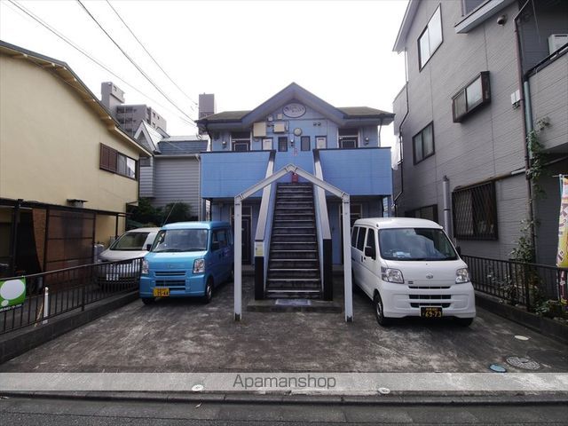 プチヒルズ淵野辺の玄関写真