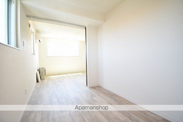 ROCA HASSAMUの内装写真
