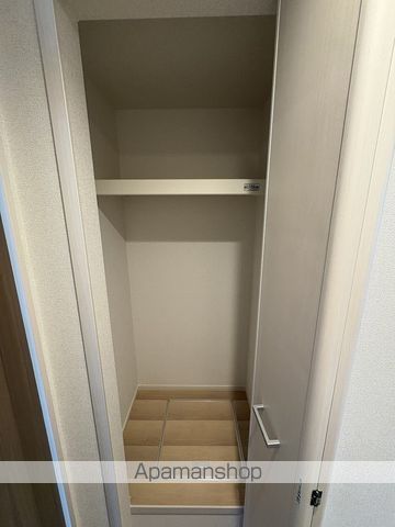 ユズの木の内装写真
