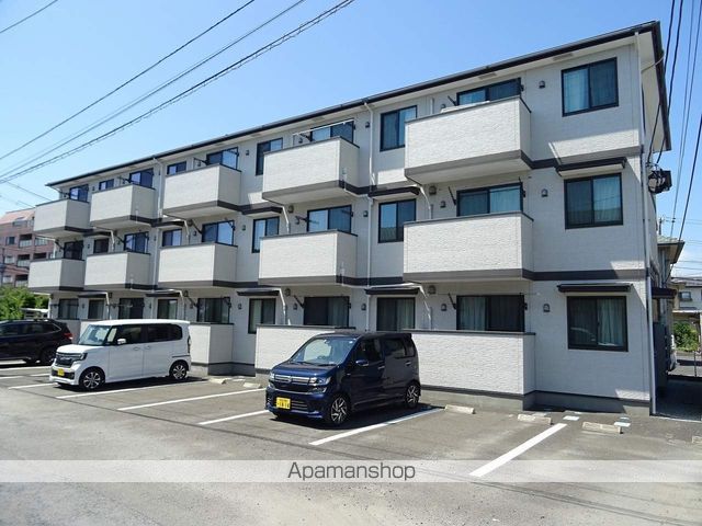 クレストIIIの外観写真