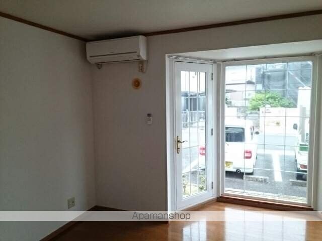 和歌山県和歌山市榎原[2DK/44.34m2]のリビング・居間