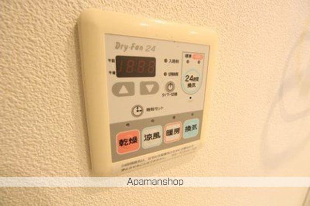 レジディア北三条の内装写真