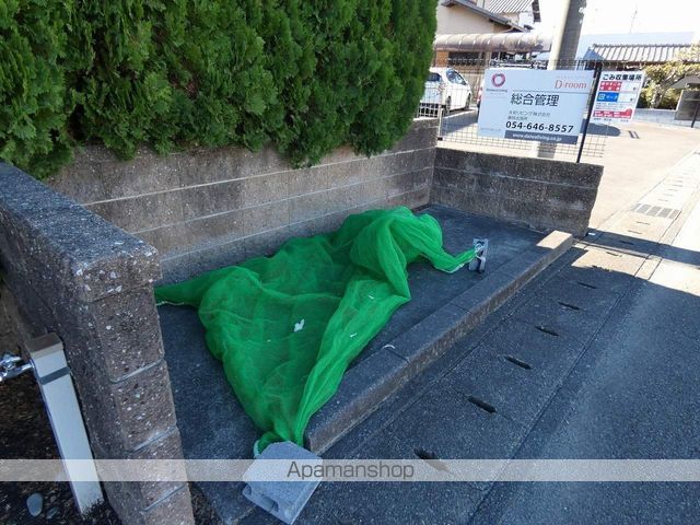 グランドール塩津 Bの外観写真