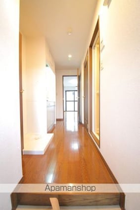 グランドール井上[1K/20m2]の玄関