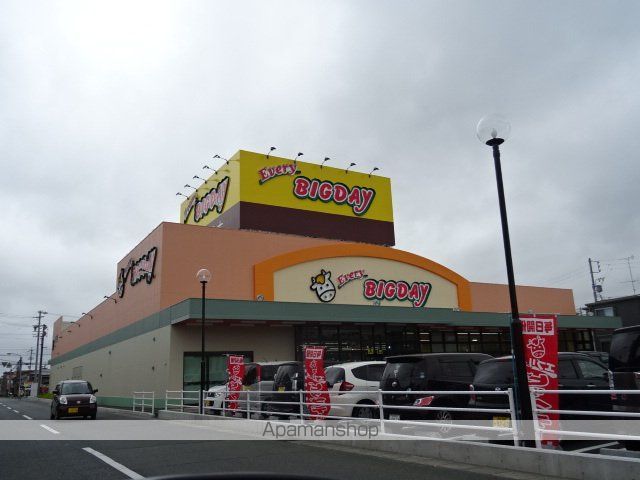 ファミール高丘の周辺写真