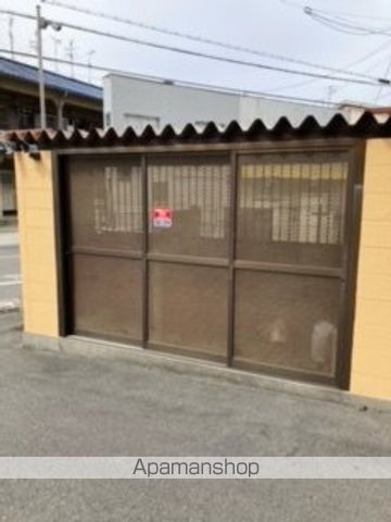 幸福ハイツの玄関写真