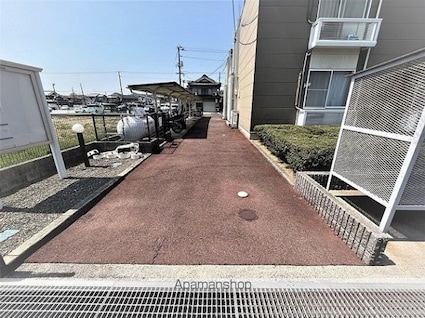 レオパレスコンフォート山手Ａ[1K/24.01m2]のエントランス2
