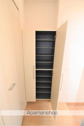 Ｍ・ｆｌｏｗｅｒ　Ⅰ[1LDK/41.53m2]の内装2