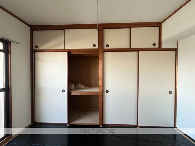 コアマンション清水の内装写真