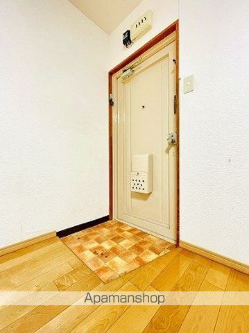 かげたマンションの内装写真