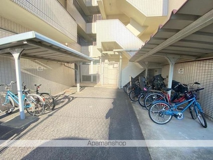 ベルエミナンス桜町[2LDK/53.32m2]の共用部2