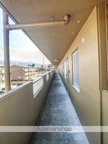 青葉ハイツ3の玄関写真