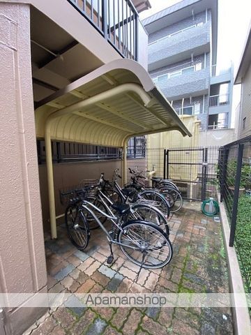 グランド月見の玄関写真