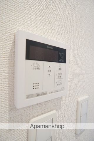 袋井市 2階建 築9年の内装写真