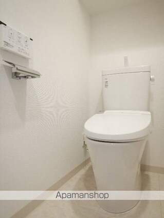 東京都江東区東陽３丁目[2K/25.43m2]のトイレ