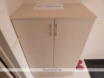 ケーニヒスクローネ[1LDK/44.62m2]の収納