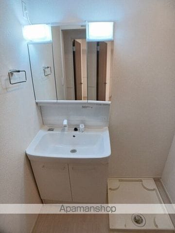 スプリング テンBの内装写真